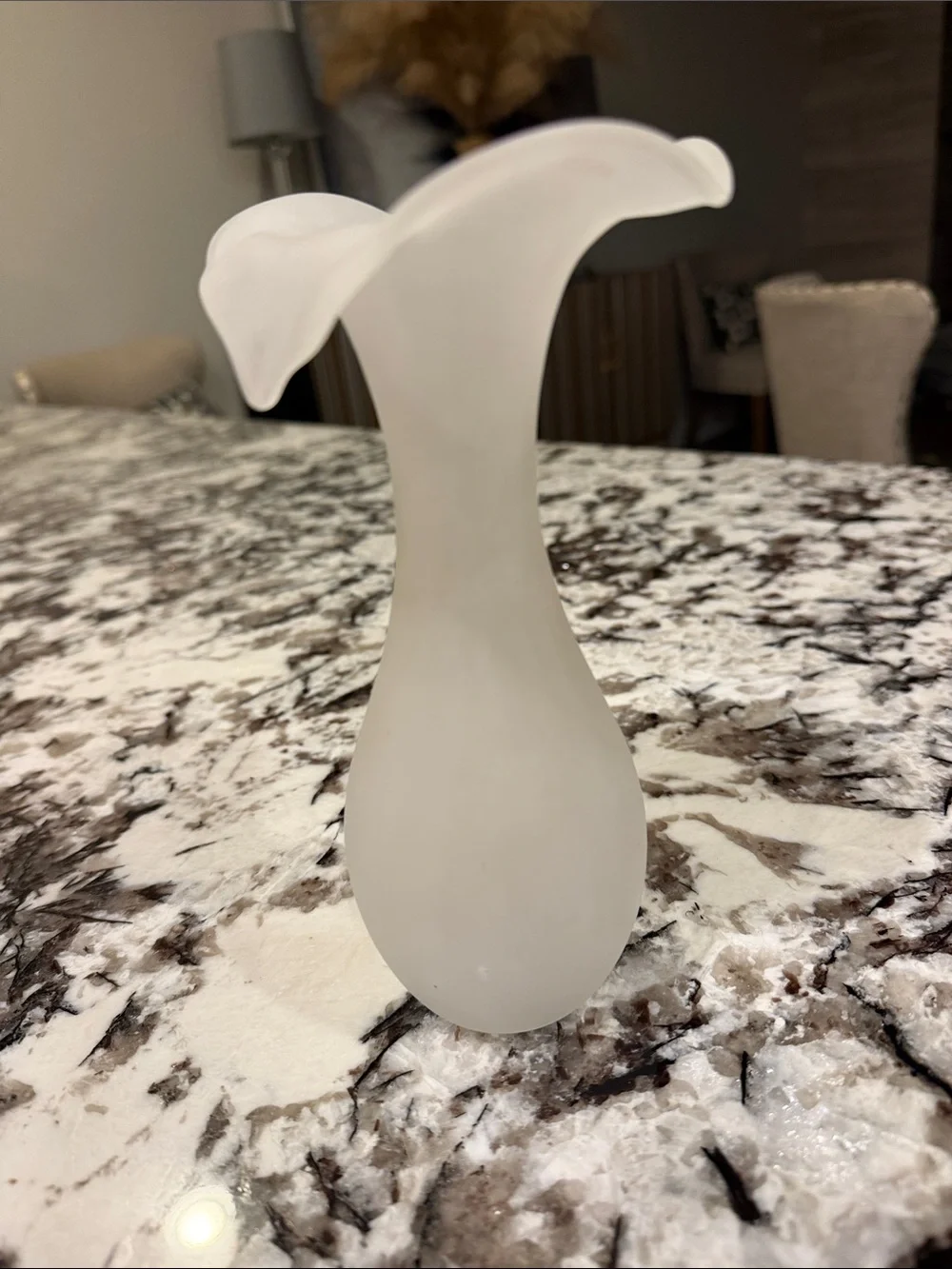 Jack-in-the-Pulpit / Calla Lily Milk Glass Vase 7”